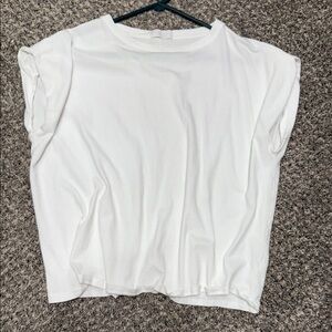 NUUDS White Women's cap sleeve Top